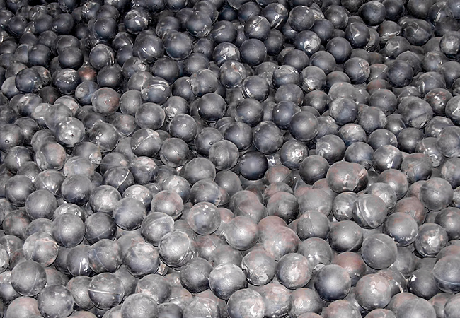 Mababang Chrome Alloy Casting Ball Grinding Ball